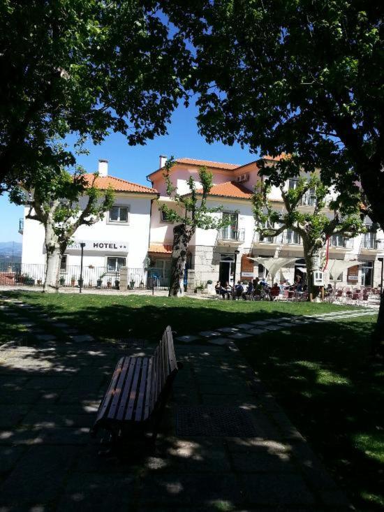 Hotel Covilha Jardim Экстерьер фото