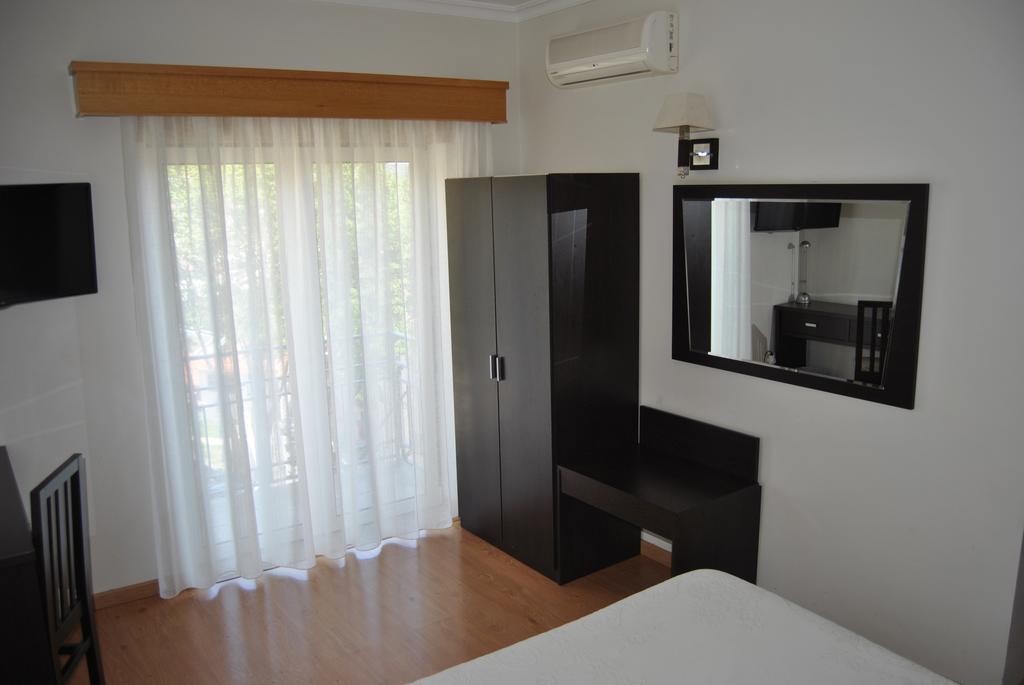 Hotel Covilha Jardim Экстерьер фото