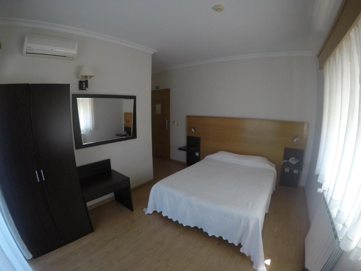 Hotel Covilha Jardim Экстерьер фото